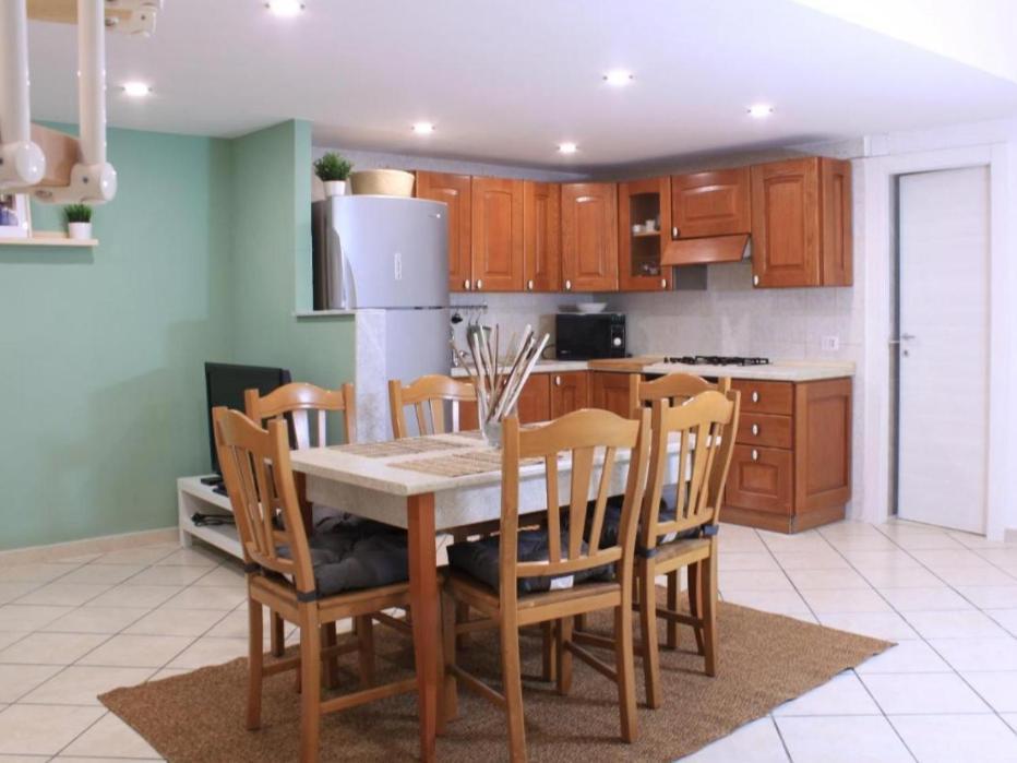 Ferienwohnung A Casa E Cardetella Neapel Zimmer foto